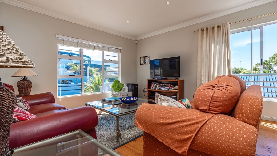 4 Bedroom Property for Sale in Kleinmond Western Cape